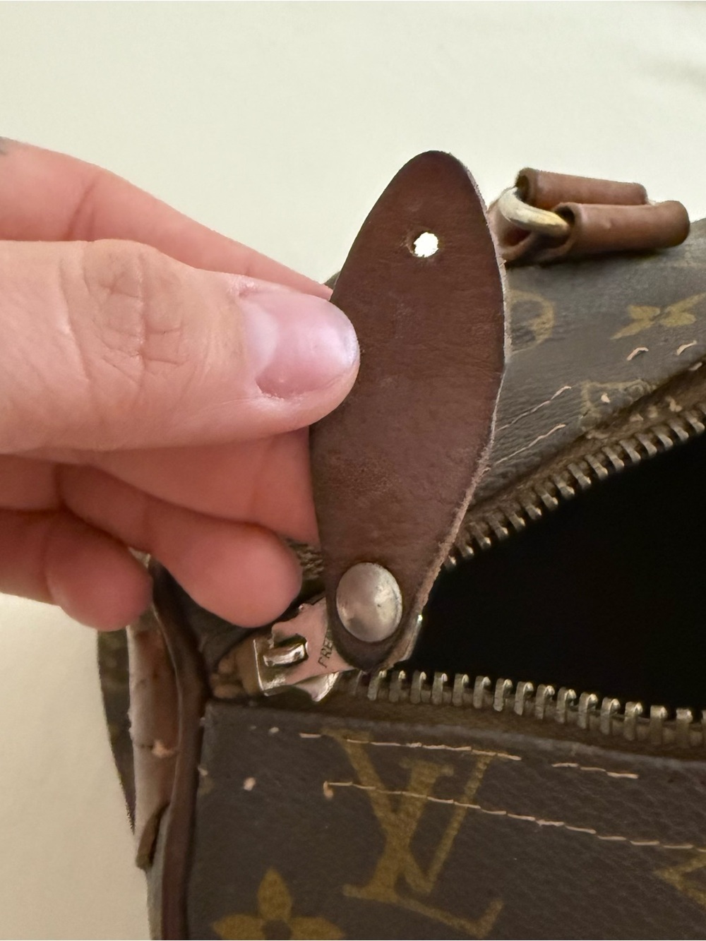 Vintage Louis Vuitton Monogram Speedy 30 bag - Picture 12 of 13